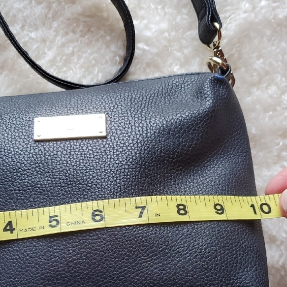 BCBG Paris Blue Crossbody Bag with Gold Accents Approx 10 X 8 - Picture 8 of 12